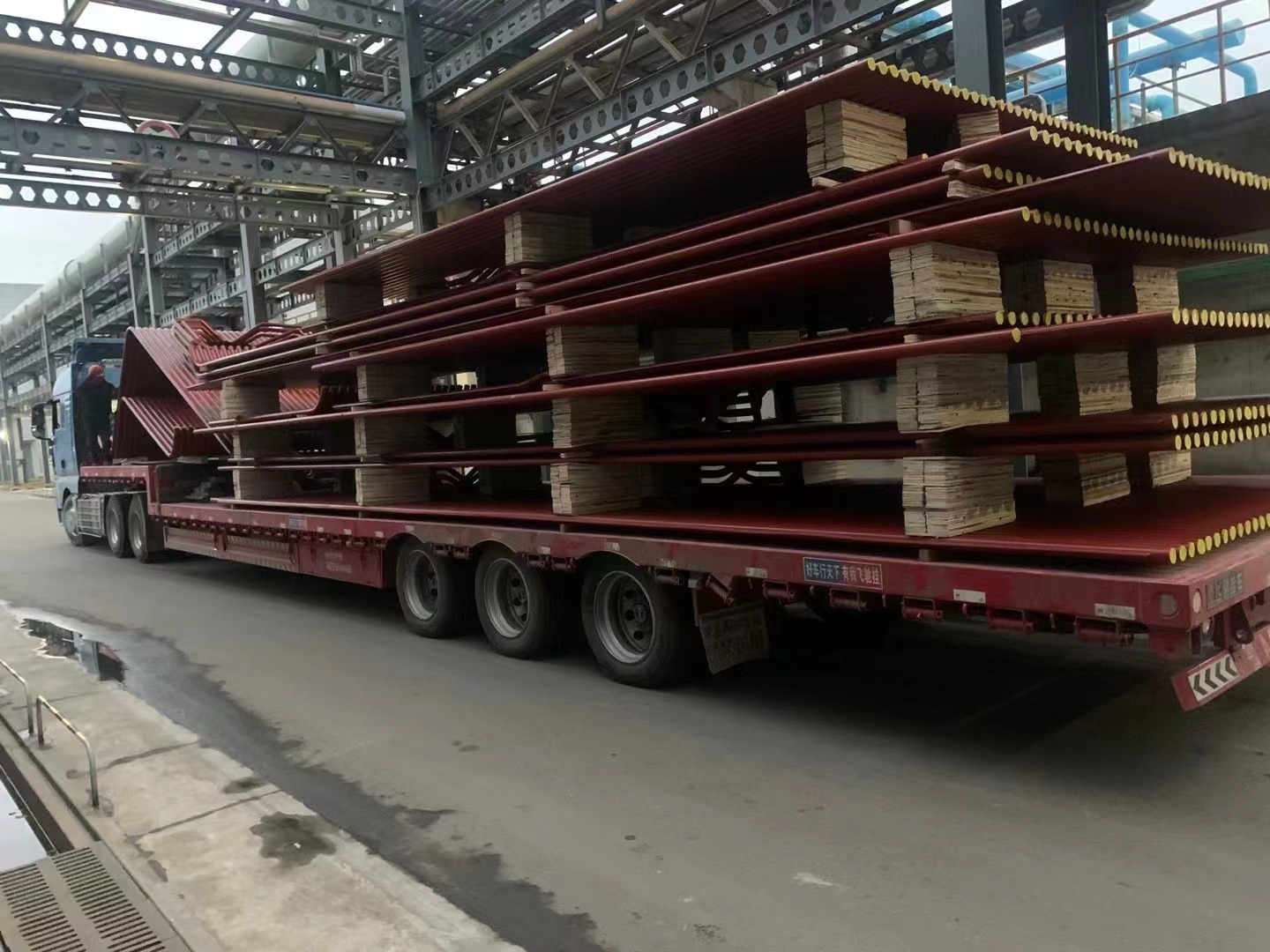 水冷壁管排\SG-1065/17.5-M733 內(nèi)螺紋管排/Φ60×7min/長(zhǎng)6000mm帶鰭片 5根/組 SA-210C